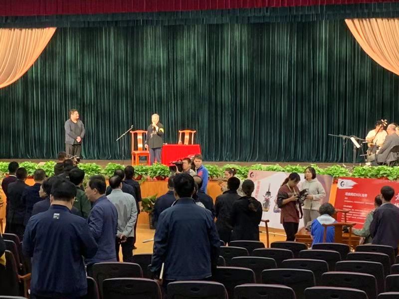 周家務成人羞羞国产视频
