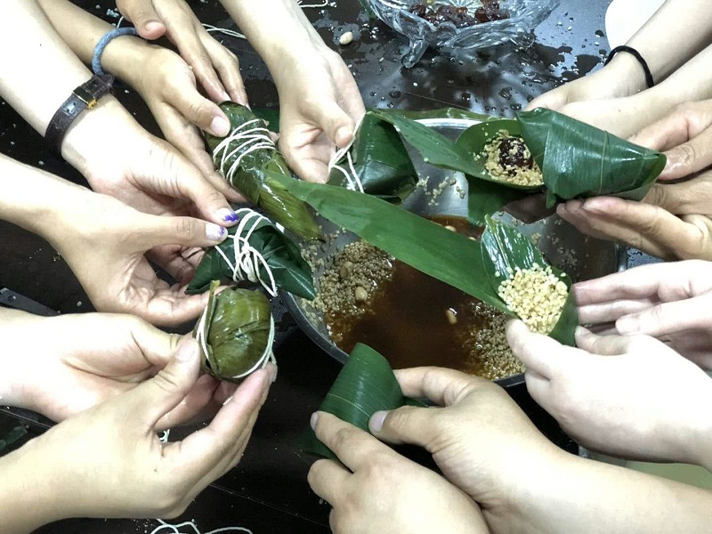 慶端午！ZOBO羞羞APP大全開展“粽葉飄香 品味端午”包粽子活動