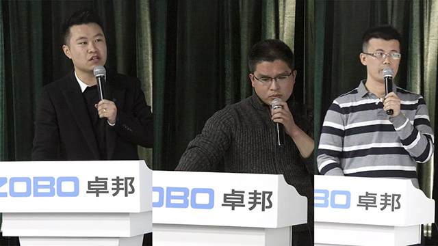 技術部經理大劉偉、小劉偉、推廣部經理張曉峰